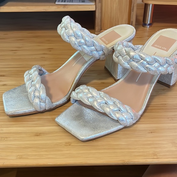 Dolce Vita Silver Sandals - Picture 5 of 7